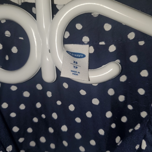 Old Navy Blue Polka Dot Front Tie Shirt NWOT - Picture 5 of 7